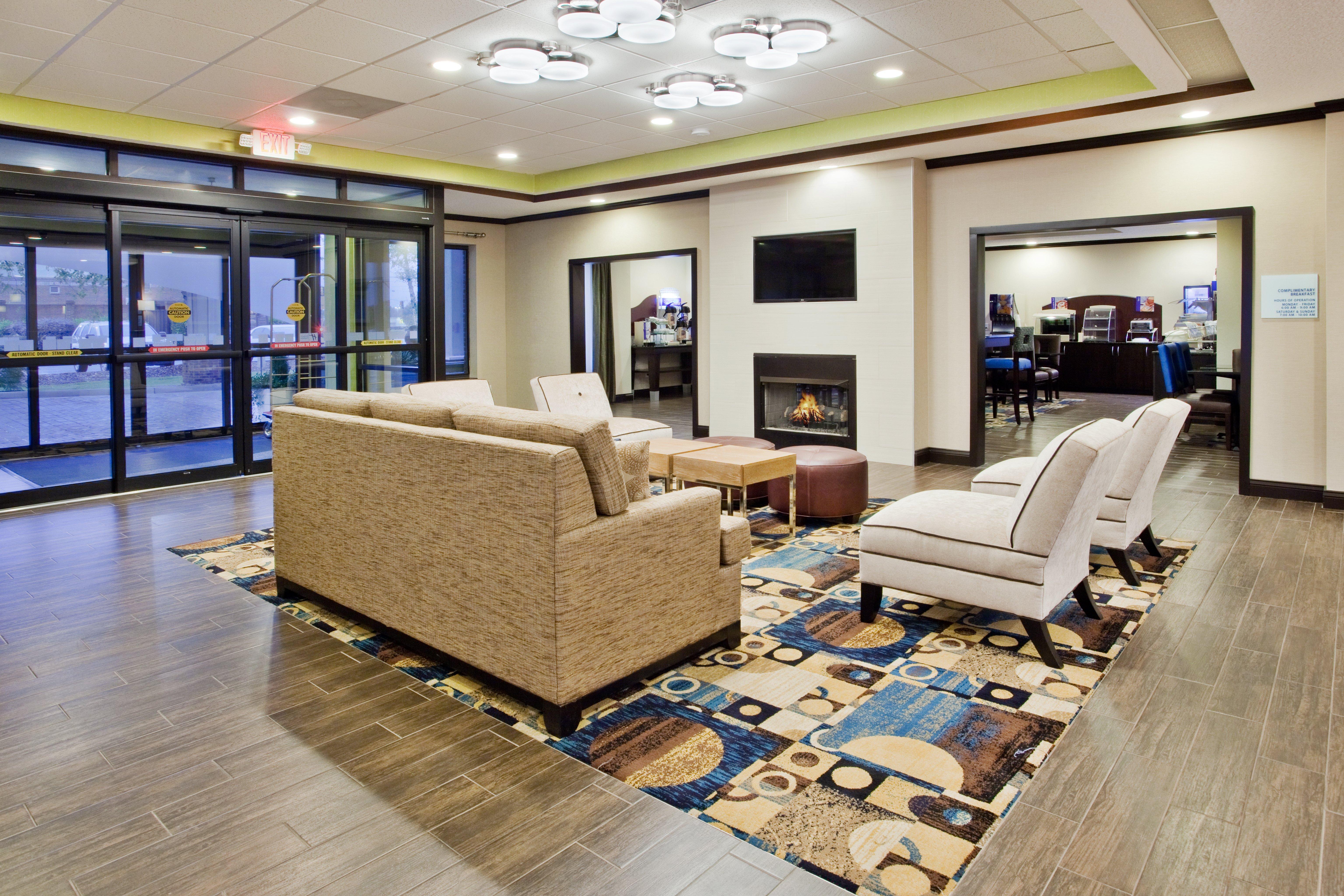 Holiday Inn Express & Suites Buford Ne - Lake Lanier By Ihg Exterior foto
